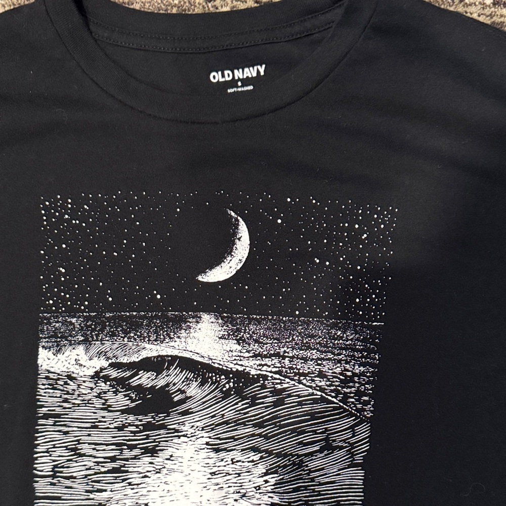 Old Navy Black Moonlit Ocean Tee - Picture 2 of 2